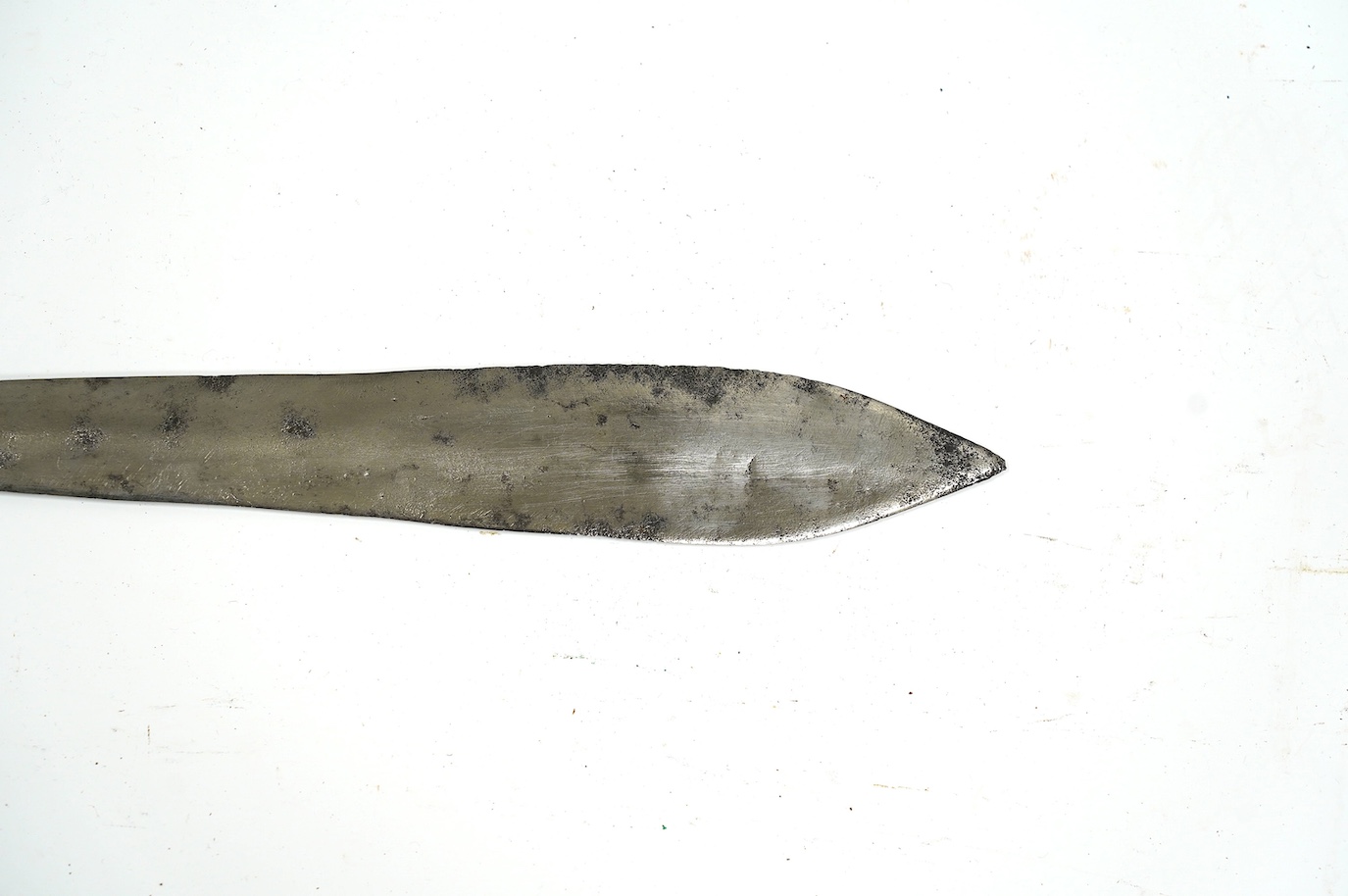 A Kenyan Maasai short sword, Seme, late 19th century, blade 58.5cm